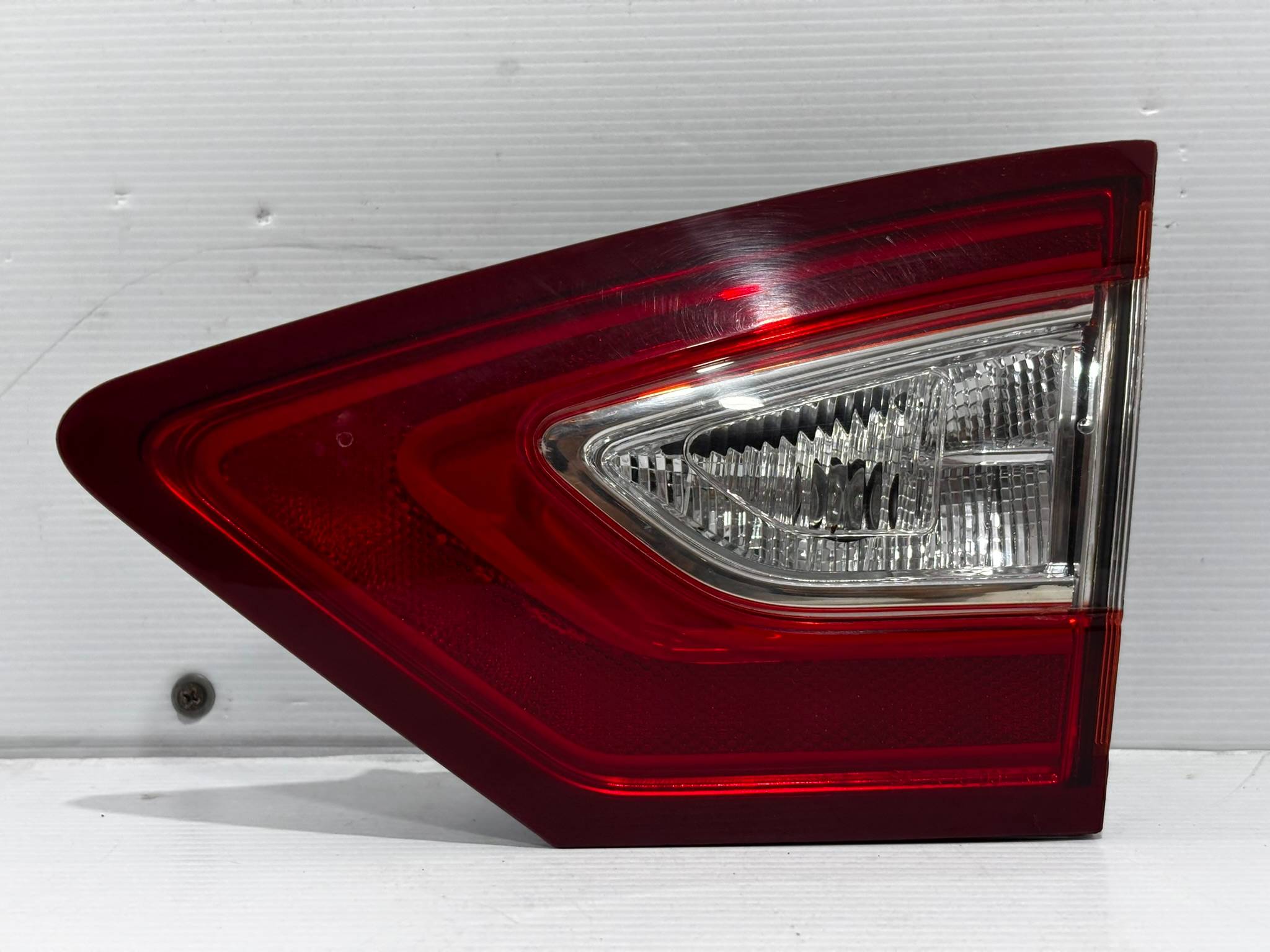 Ford Fusion 2013 - 2016 Intercalavera Derecho Usado Generico