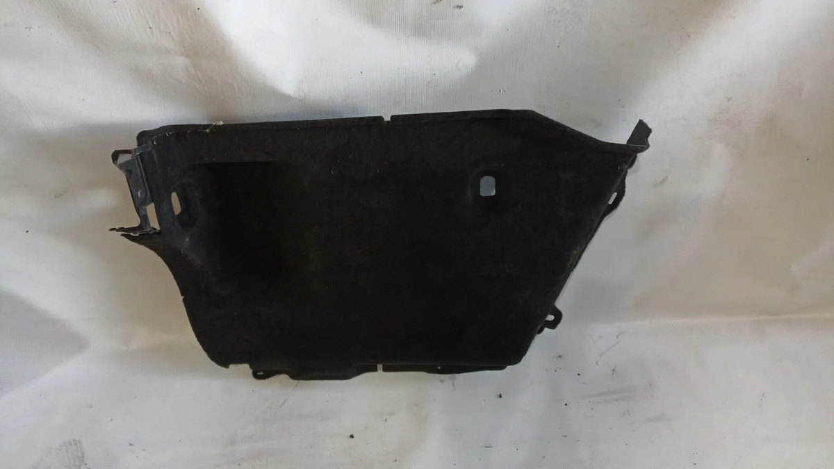 Tapiceria De Costado Lh Mazda Cx30 2020-2025 Negro