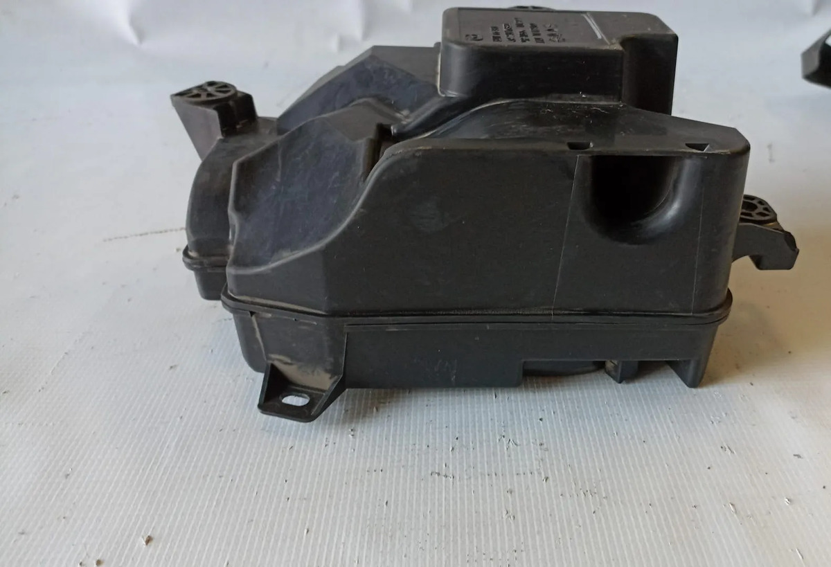 Bocina 2mazda Lh Cx30 2020-2025 Negro