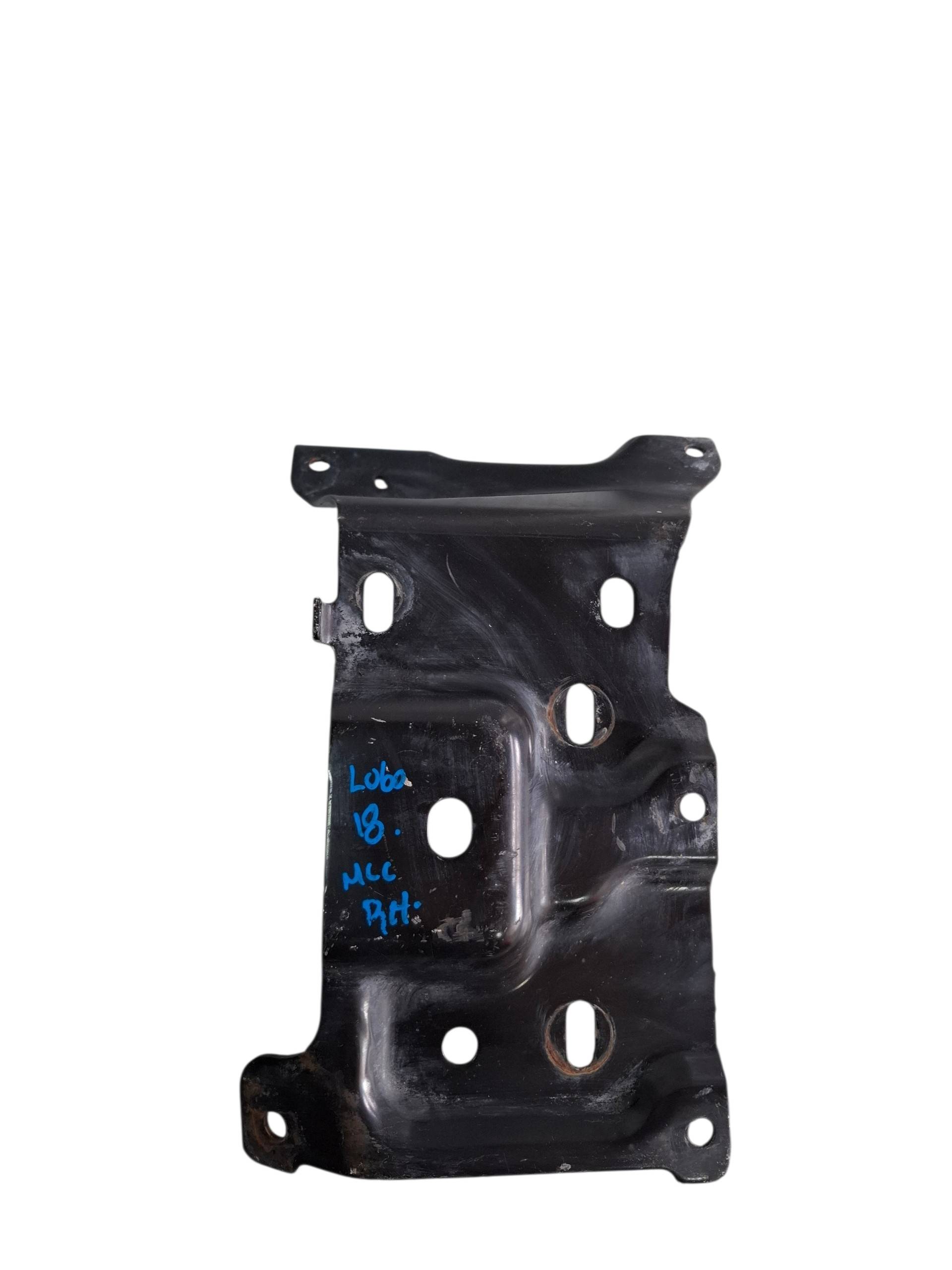Ford Lobo 2018 Soporte Derecho Usado Original