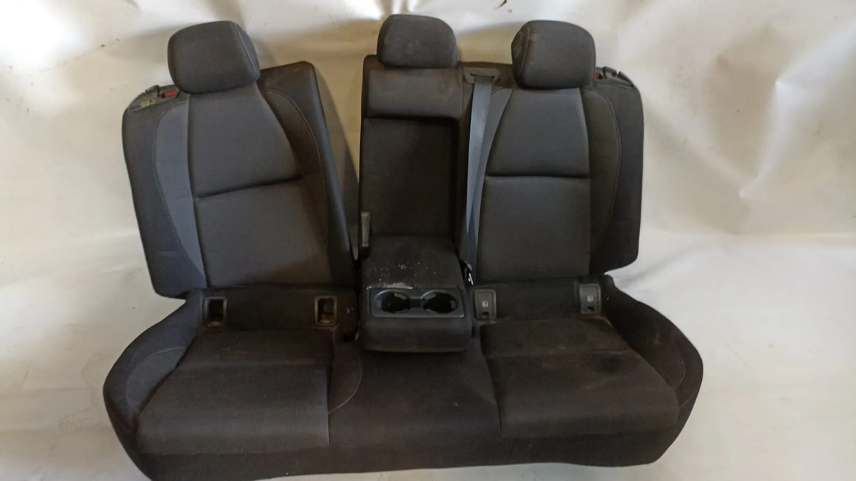 Asiento Trasero  Mazda Cx30 2020-2025 2.5l Negro
