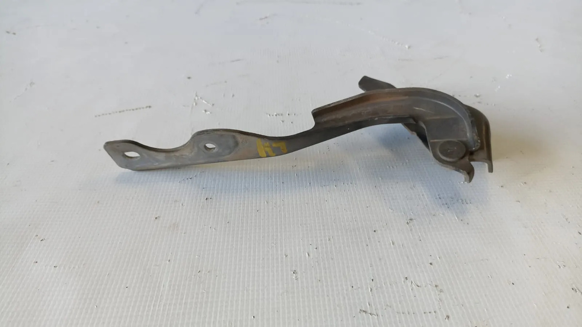 Bisagra De Cofre Lh Mazda Cx-30 2020-2025 Usada Original