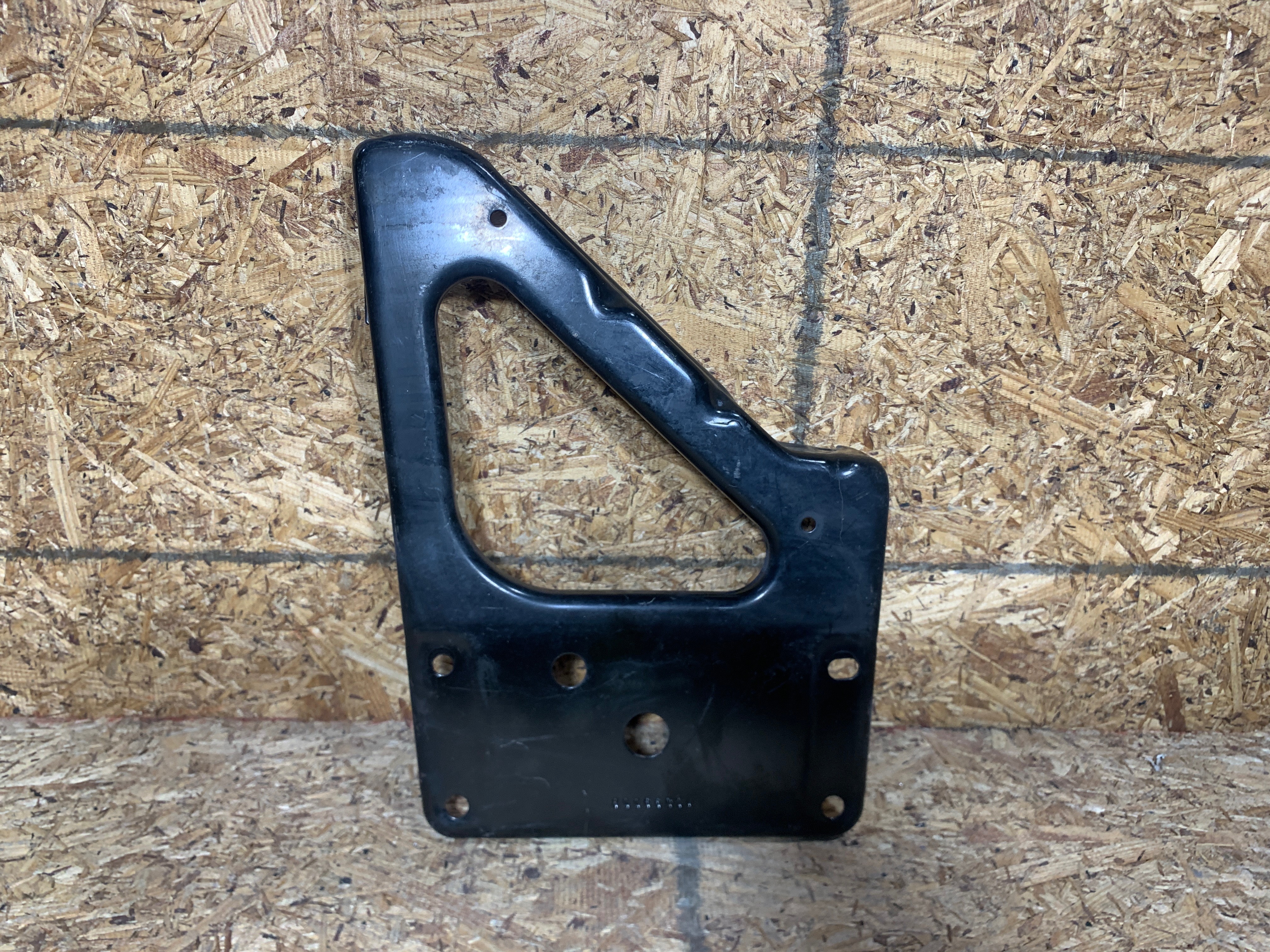 Chevrolet Silverado 2007 - 2013 Soporte Usado Original
