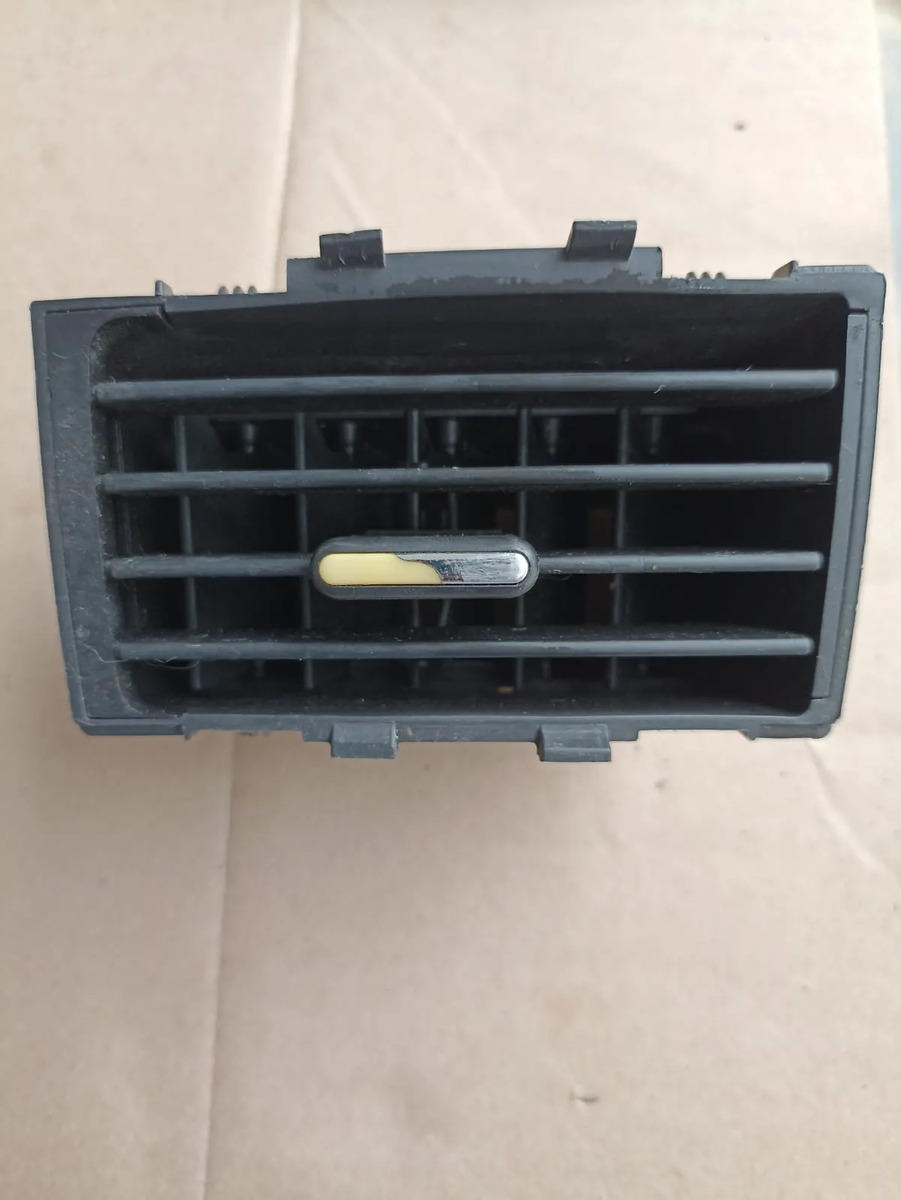 Chevrolet Sonic (12-17) Difusor De Aire Der Tablero Central