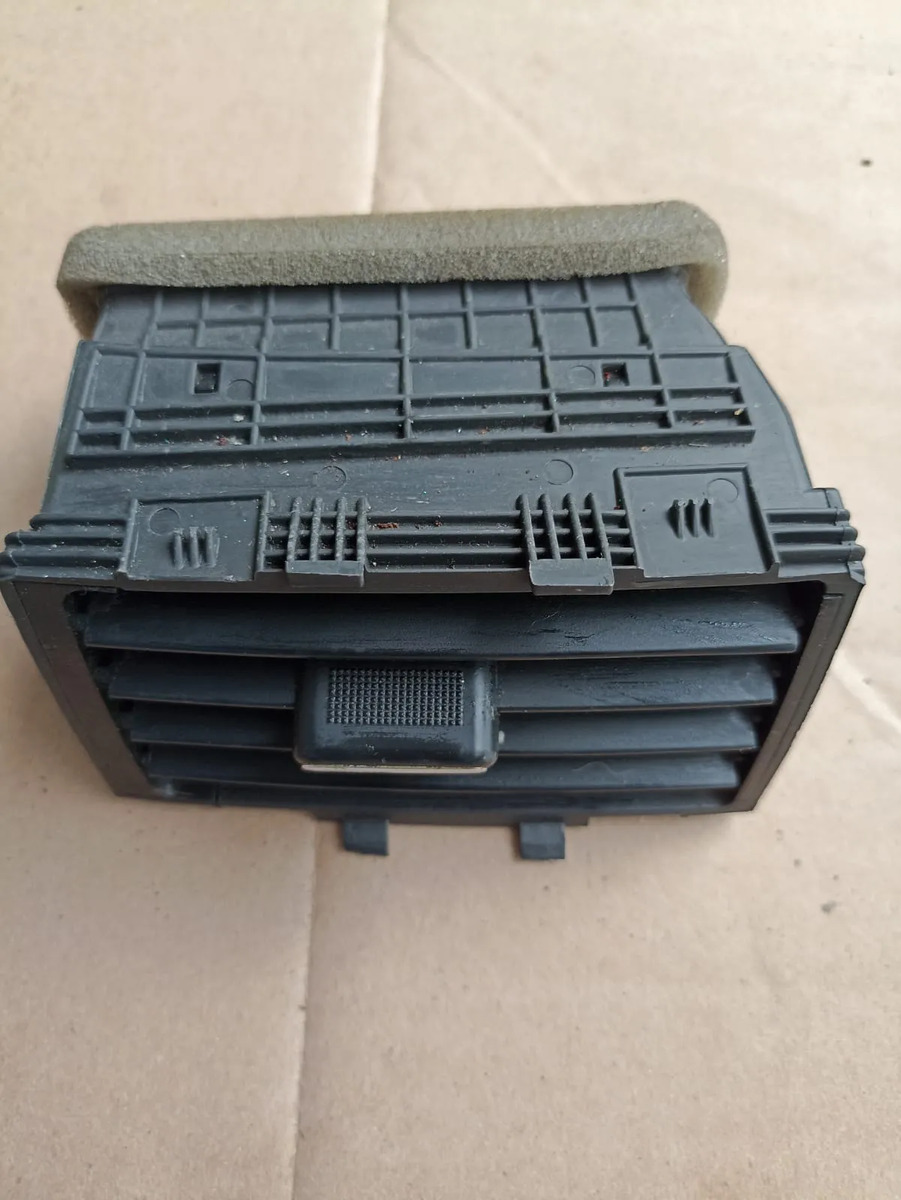 Chevrolet Sonic (12-17) Difusor De Aire Izq Tablero Central
