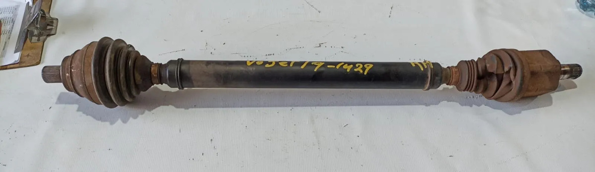 Flecha Delantera Rh Vw Jetta Mk7 1.4t 2019-2026 Usada