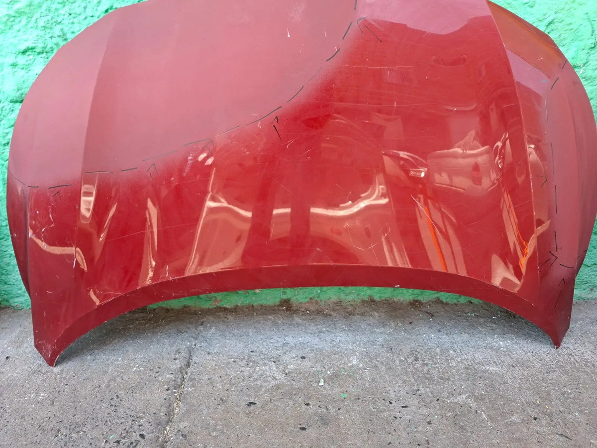 Cofre De Nissan Versa 2020-2025 2 Usado Original