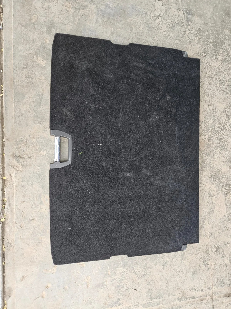 Peugeot 2008 2021-2023 Tapete Cajuela Llanta Refacción Negro