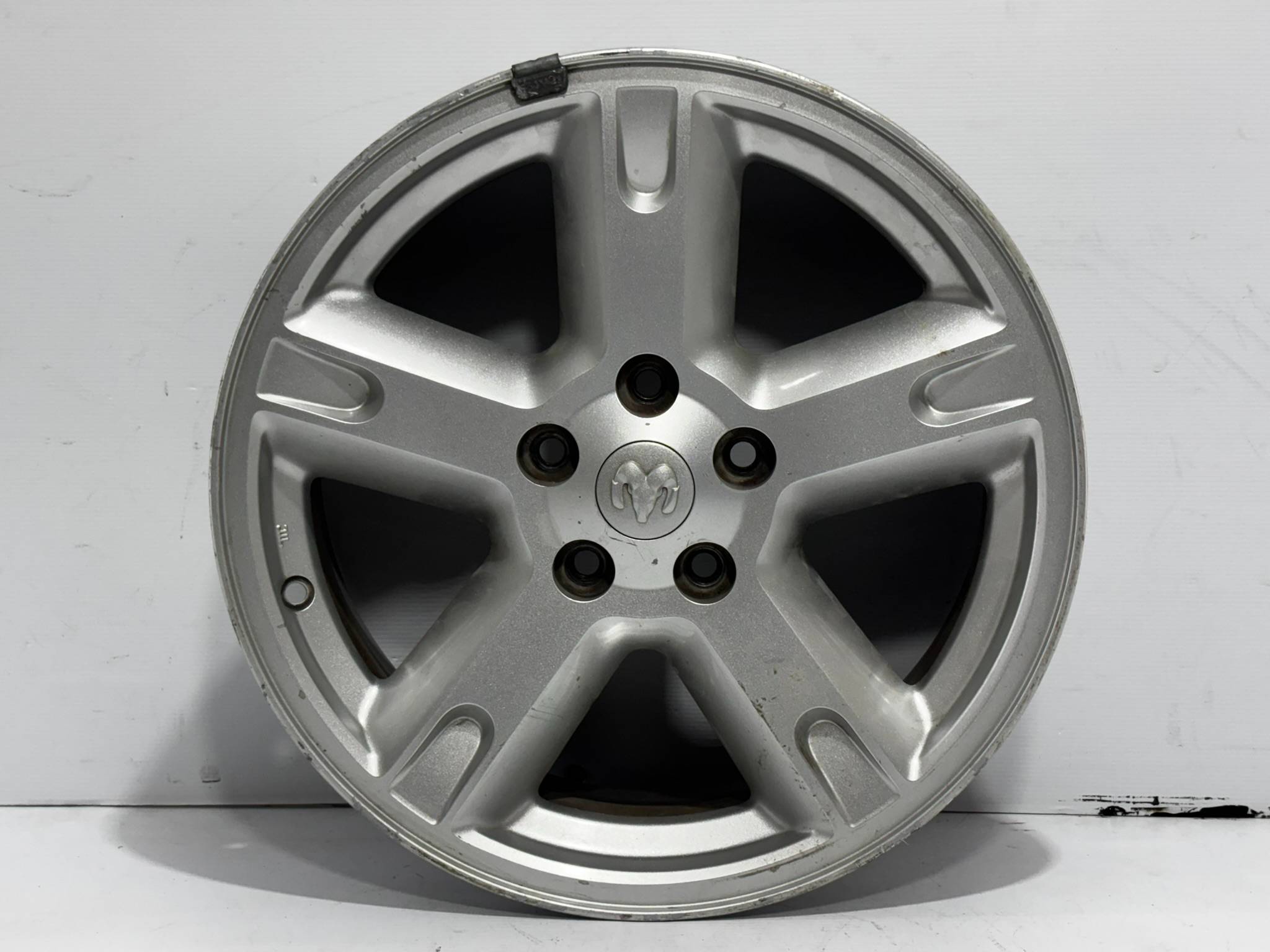 Dodge Nitro 2005 - 2010 Rin Usado Original