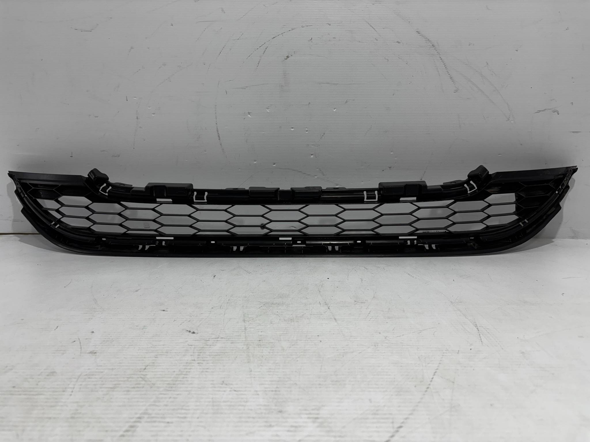 Honda Cr-v 2010 - 2011 Parrilla Usado Original