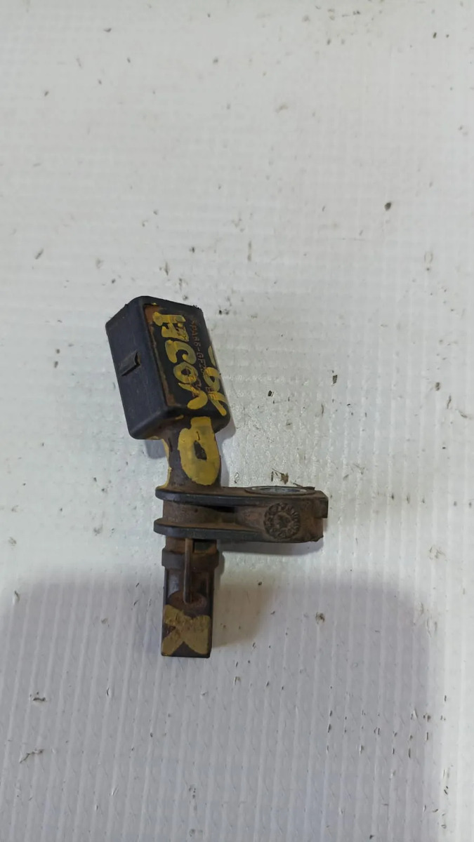 Sensor Abs Delantero Rh Vw Jetta Mk7 1.4t 2019-2026 Usado