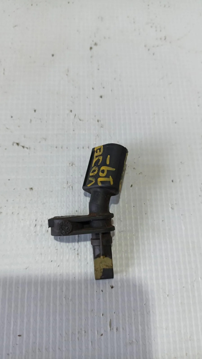 Sensor Abs Delantero Lh Vw Jetta Mk7 1.4t 2019-2026 Usado