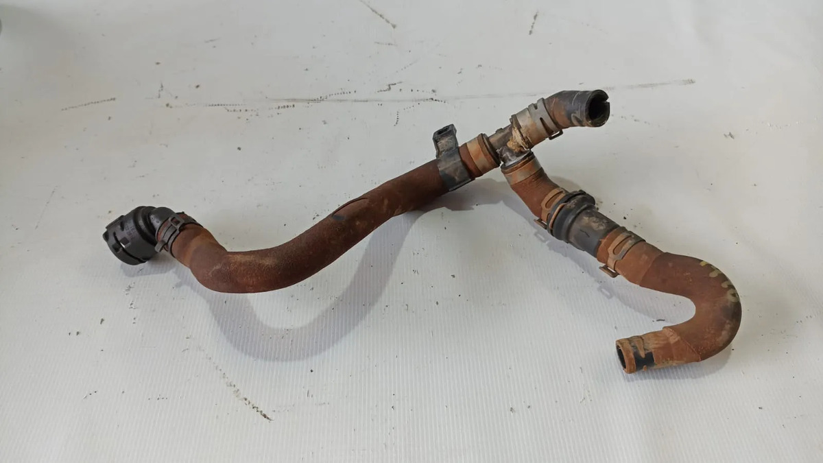 Mangueras De Raidador (agua) Vw Jetta Mk7 1.4 2019-2026 (2)