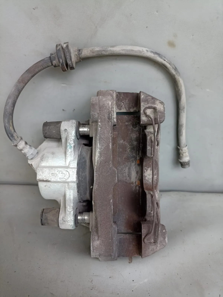 Renault Captur (17-22) Caliper Delantero Izquierdo