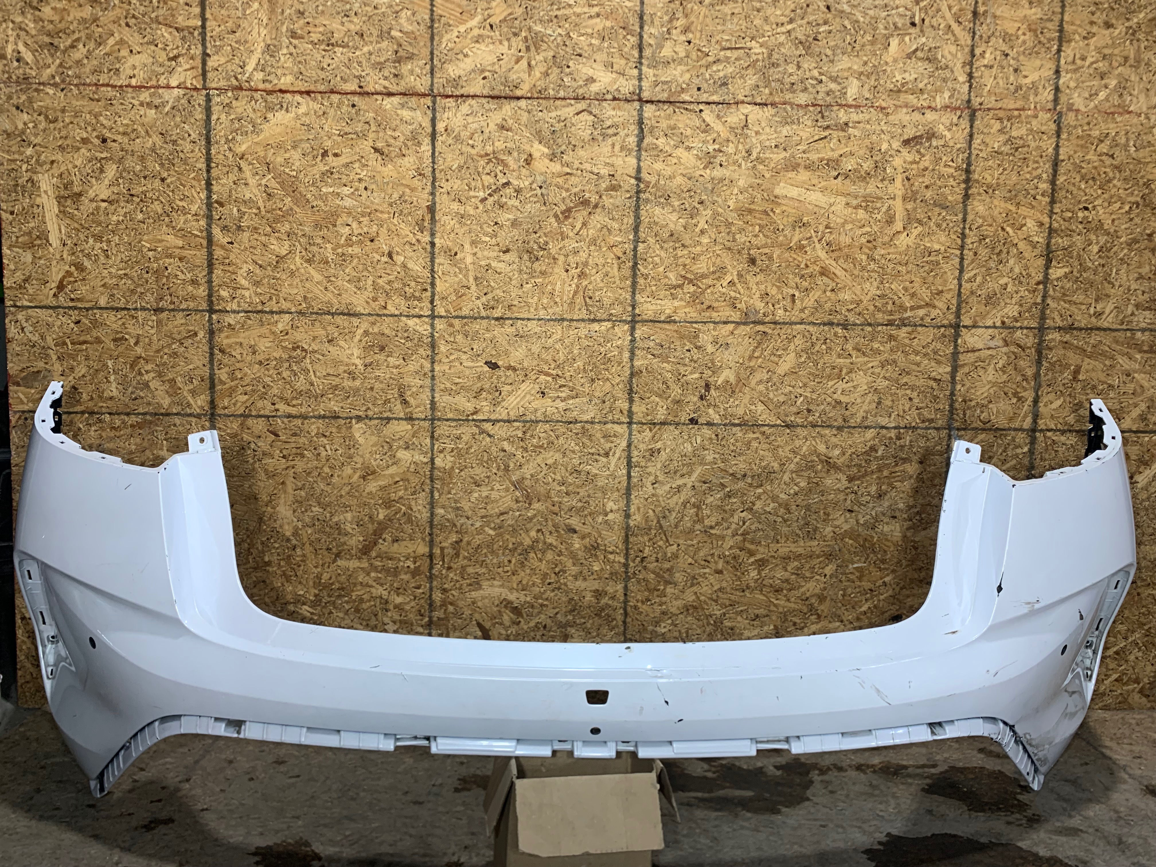 BYD Seal 2024 - 2026 Fascia Trasera Usado Original - vista 1