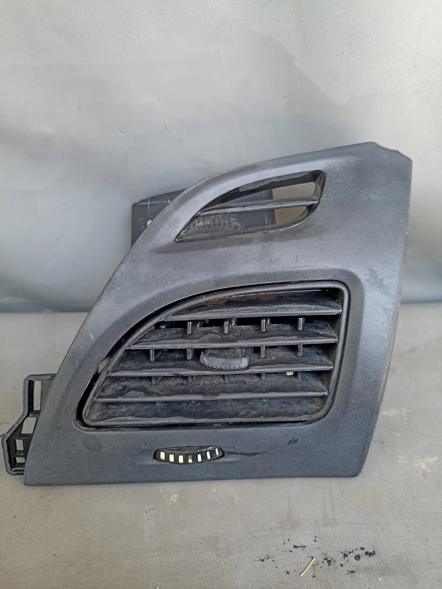 Renault Fluence (11-17) Difusor De A/c Lado Der. De Tablero