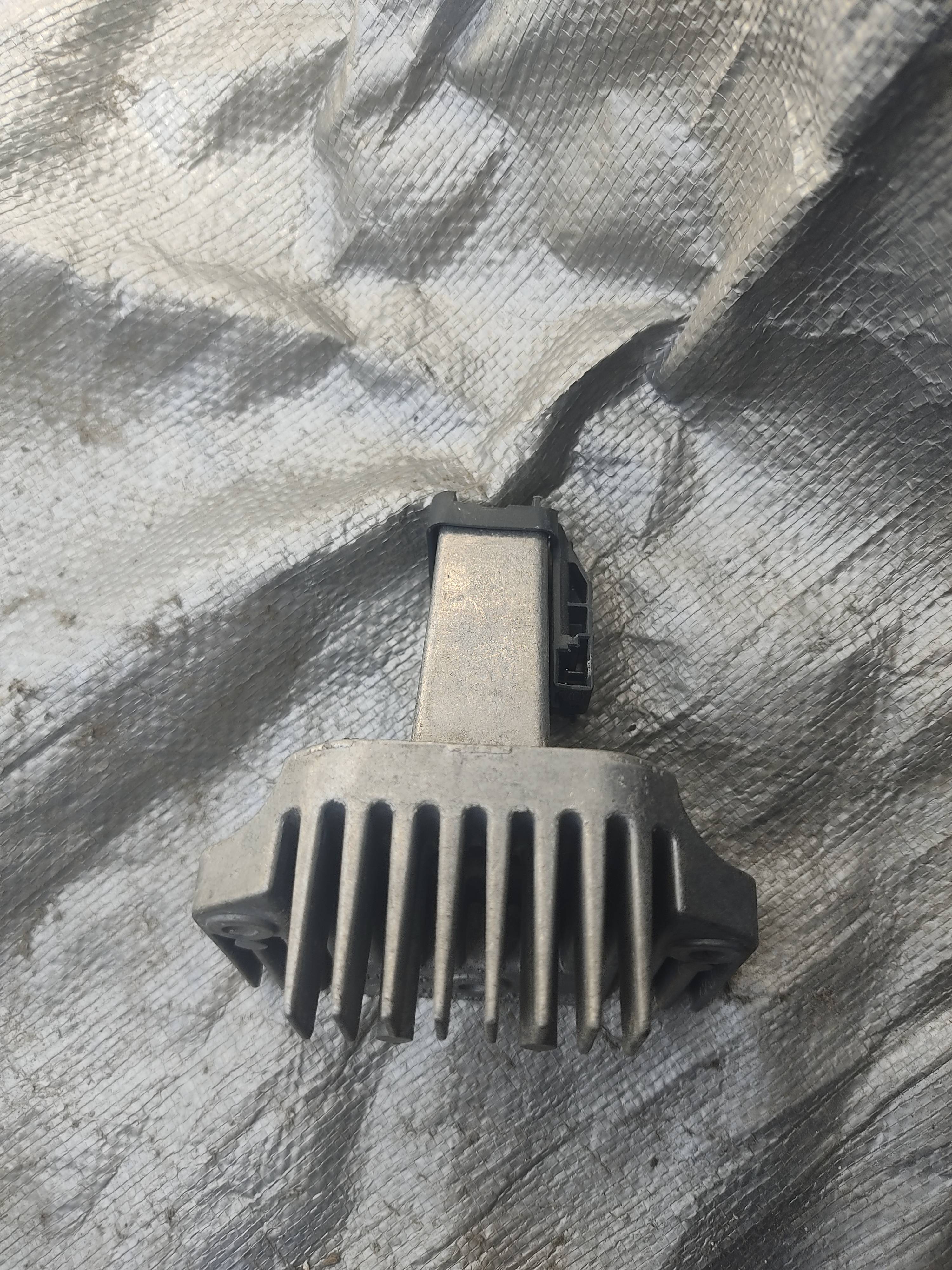 Bmw Serie 1 2012 - 2017 Balastra Usado Original
