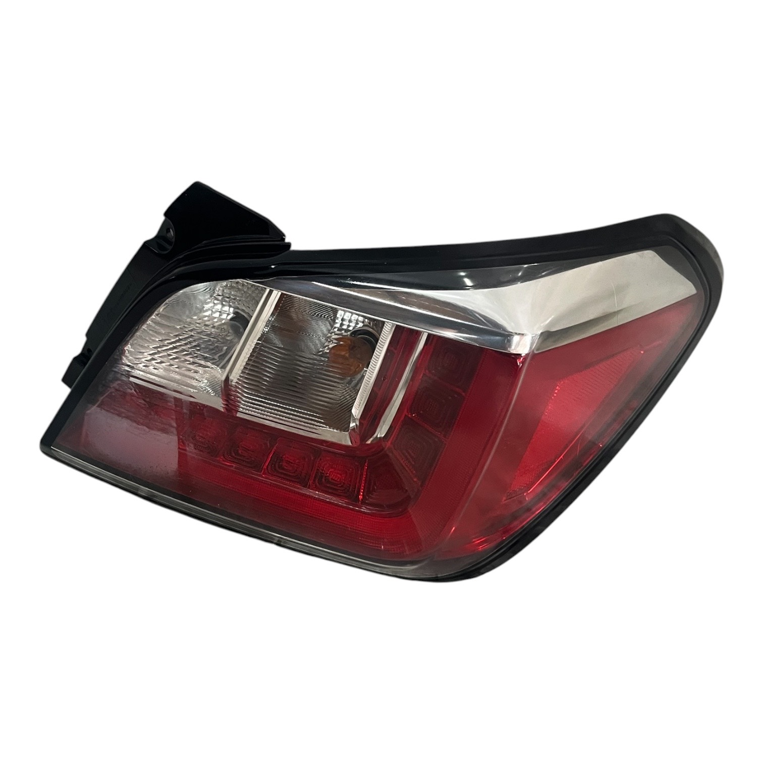 Mitsubishi Mirage g4 2021 - 2026 Calavera Derecho Usado Original - vista 1
