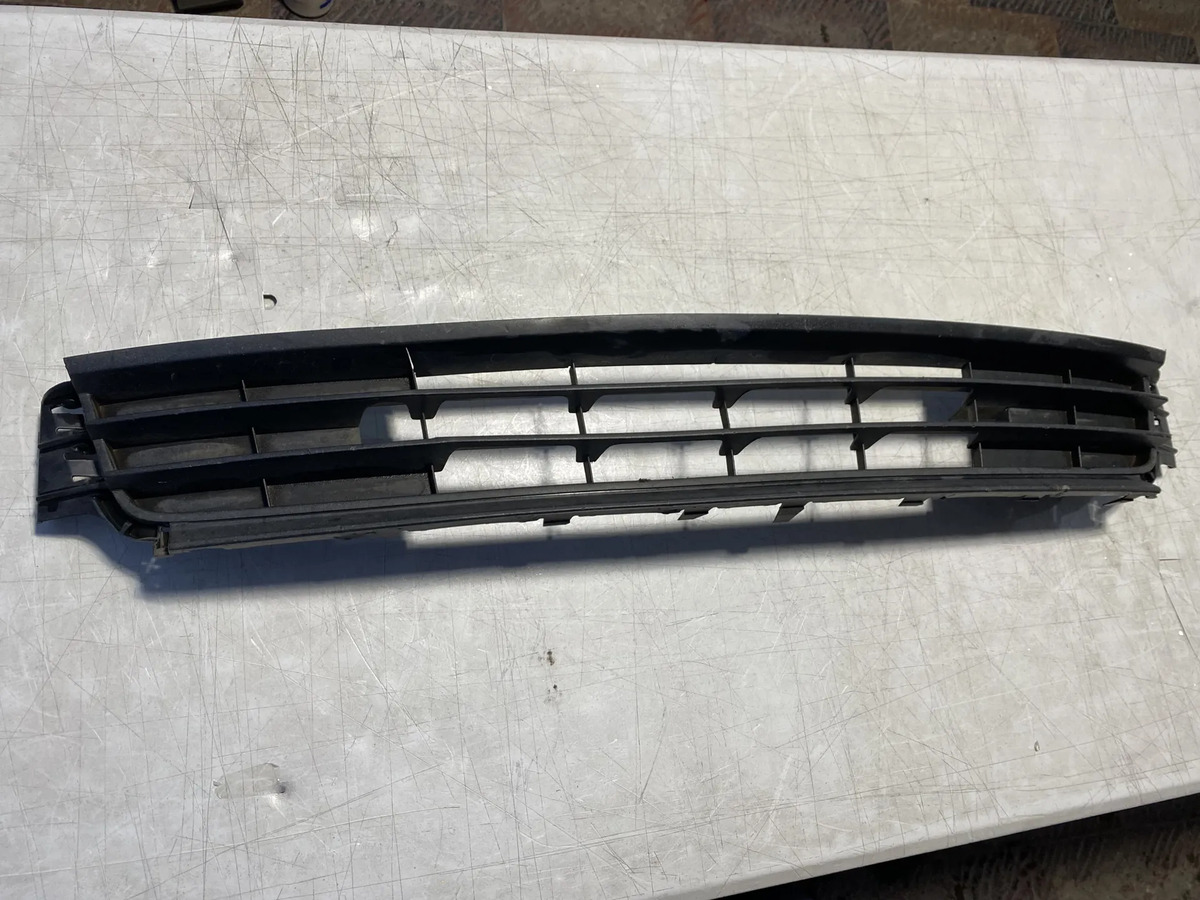 Rejilla Fascia Vw Gol Delantera Central 2014 2015 2016 Negro Texturizado