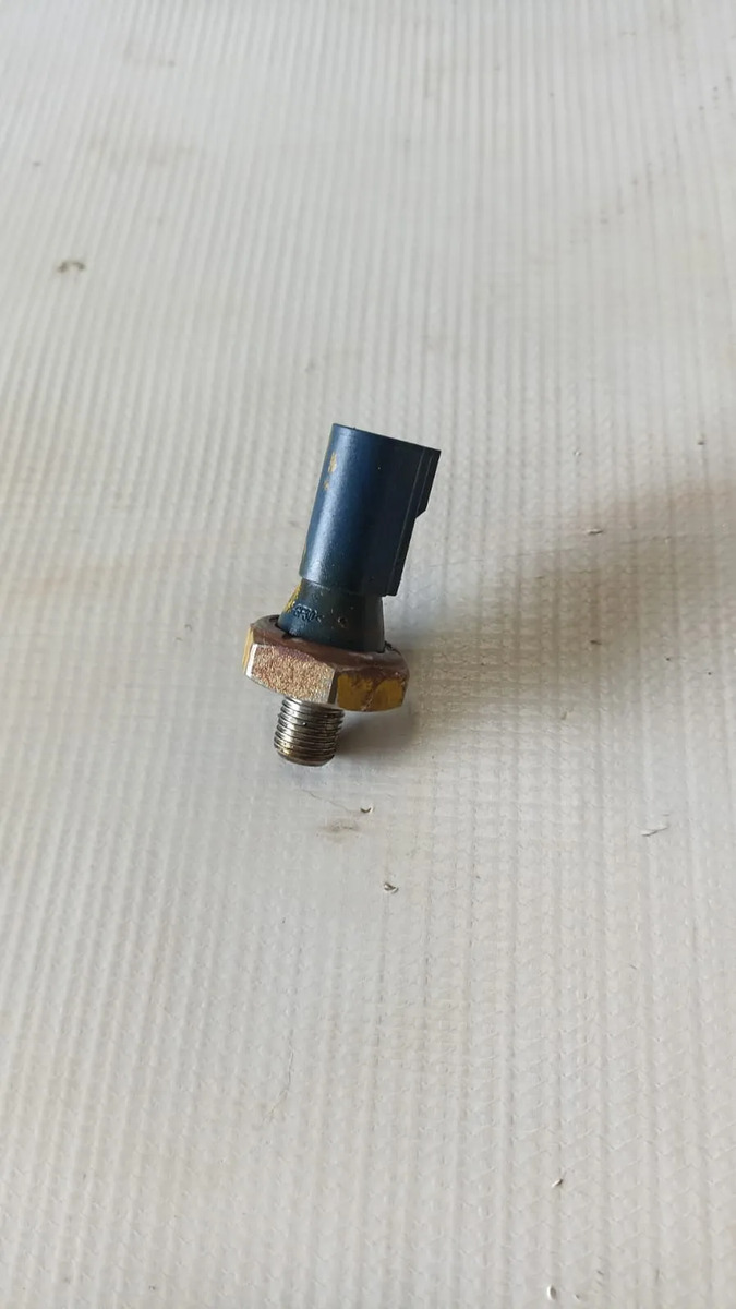 Sensor De Presion De Aceite  Jetta 2019-2026 1.4l Mk7 Turbo