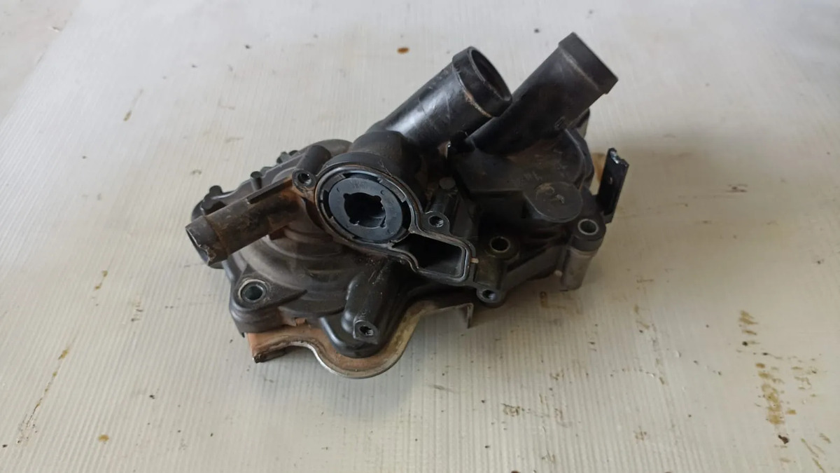 Bomba De Agua Volkswagen Jetta2019-2026 1.4l Mk7 Turbo
