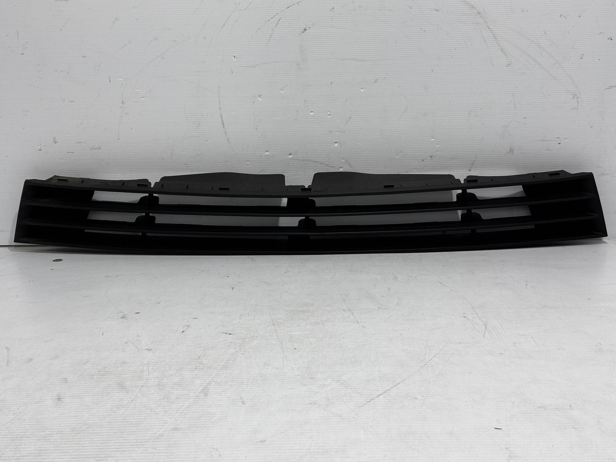 Dodge Atos 2005 - 2012 Parrilla Delantera Usado Generico