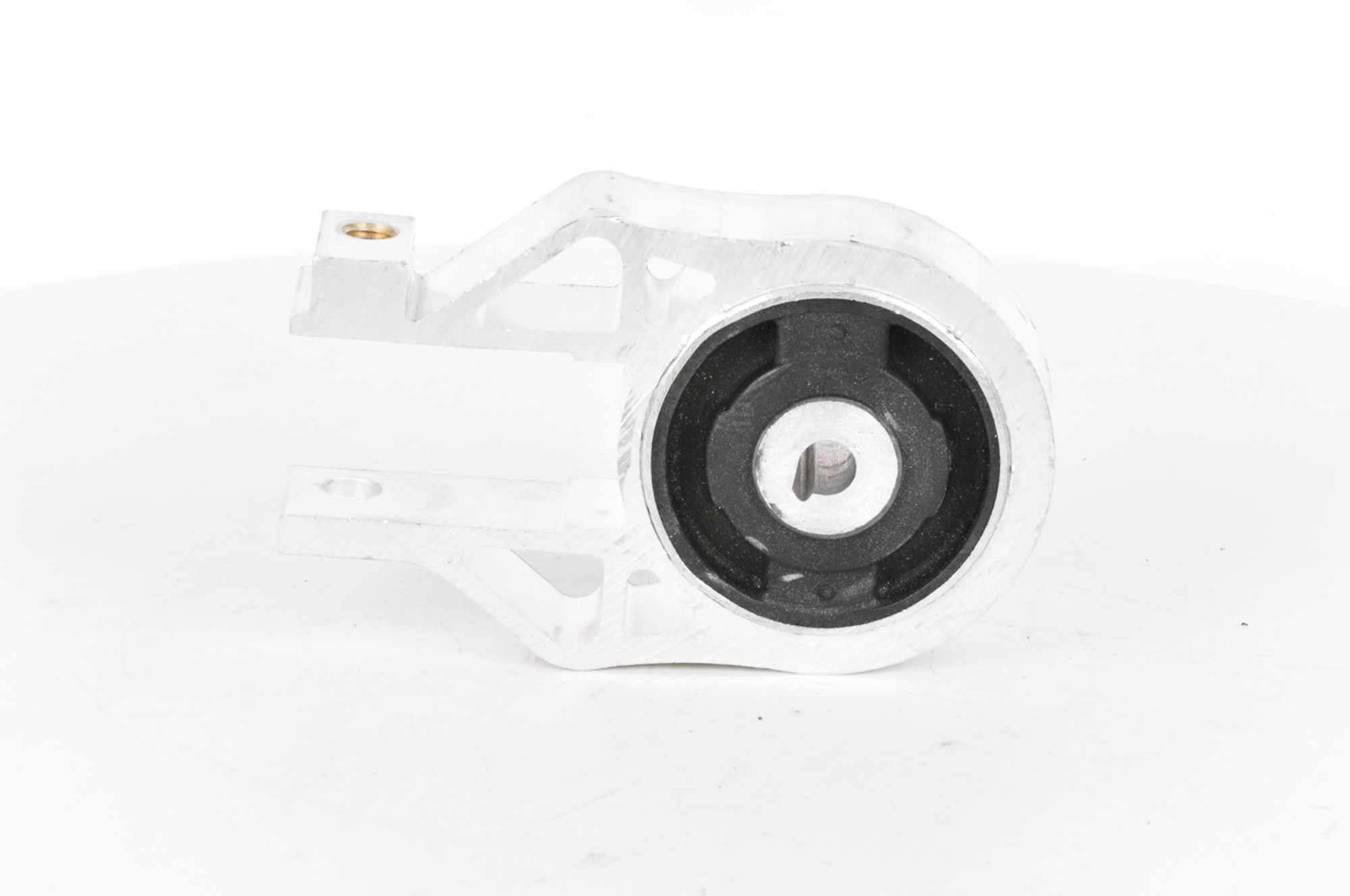 Ford Escape 2013-2014 Soporte Motor Trasera - vista 1