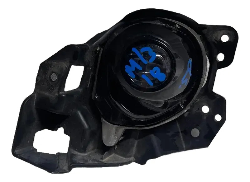 Mazda 3 2017 - 2018 Faros Auxiliares Izquierdo Usado Original