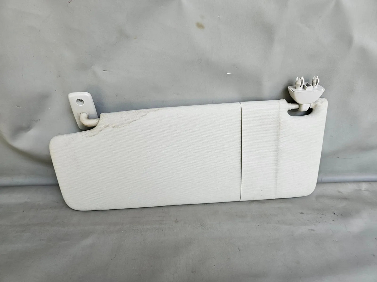 Volksagen T-cross 2022-2026 Visera Parasol Izq Conductor