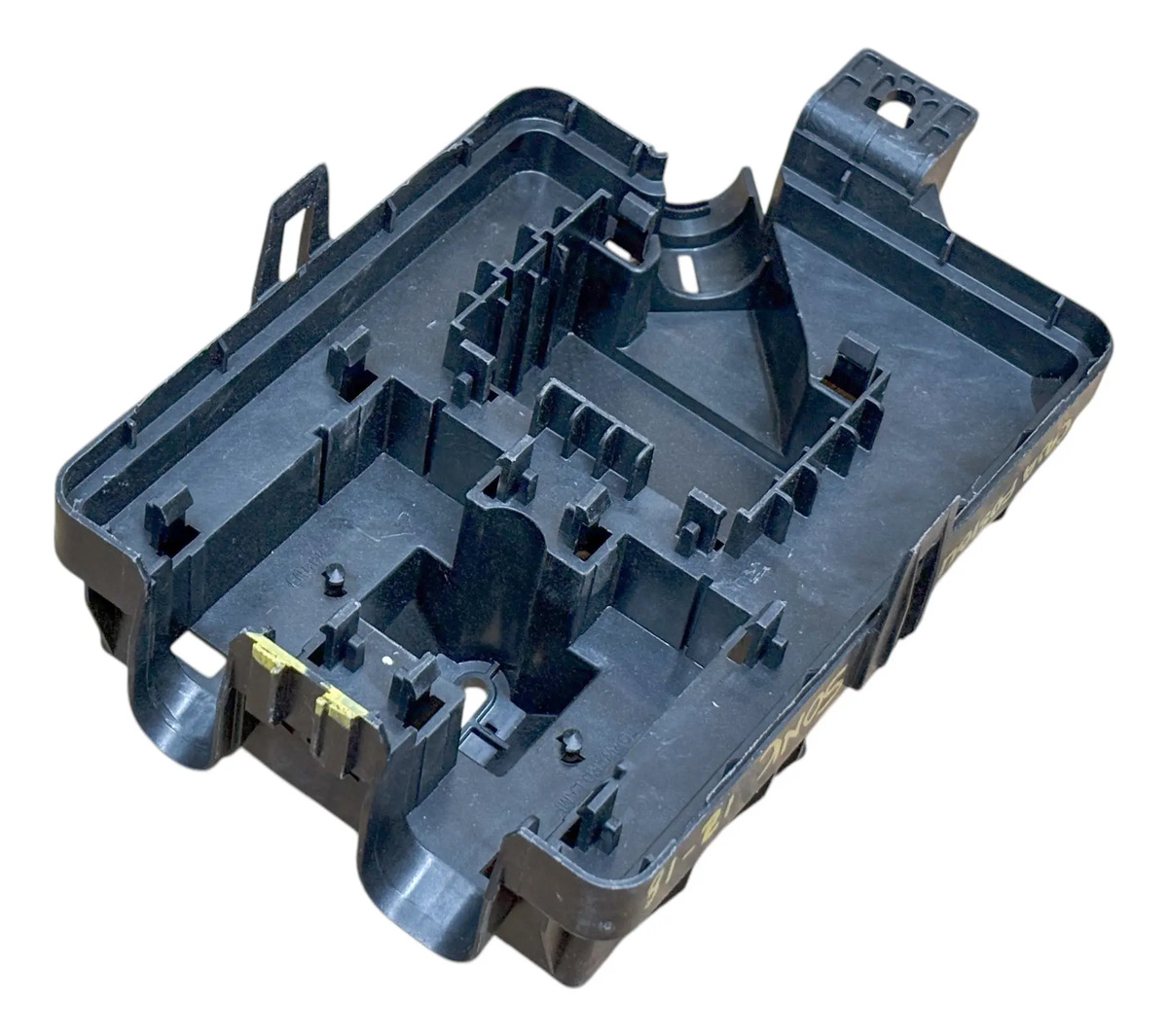 Caja Fusibles (base) Chevrolet Sonic 2012 - 2018