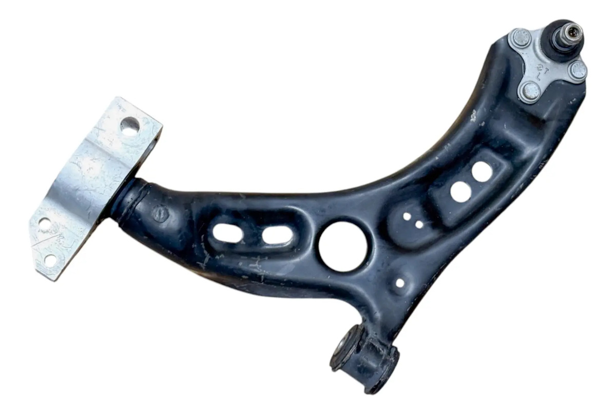 Horquilla Inferior Izquierda Volkswagen Tiguan 2014 - 2017