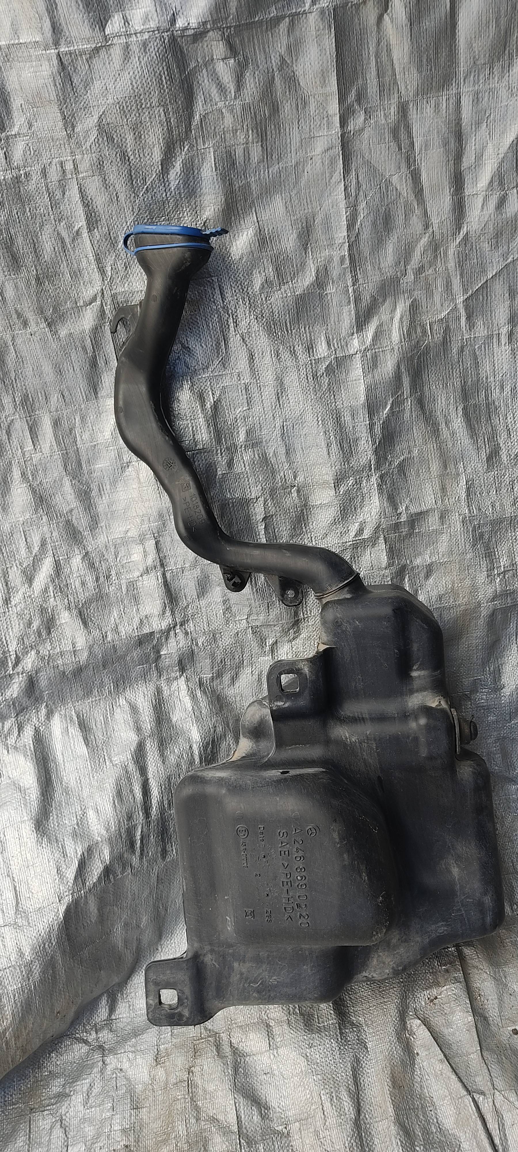 Mercedes-benz Cla 2013 - 2019 Depósitos Limpiaparabrisas Usado Original