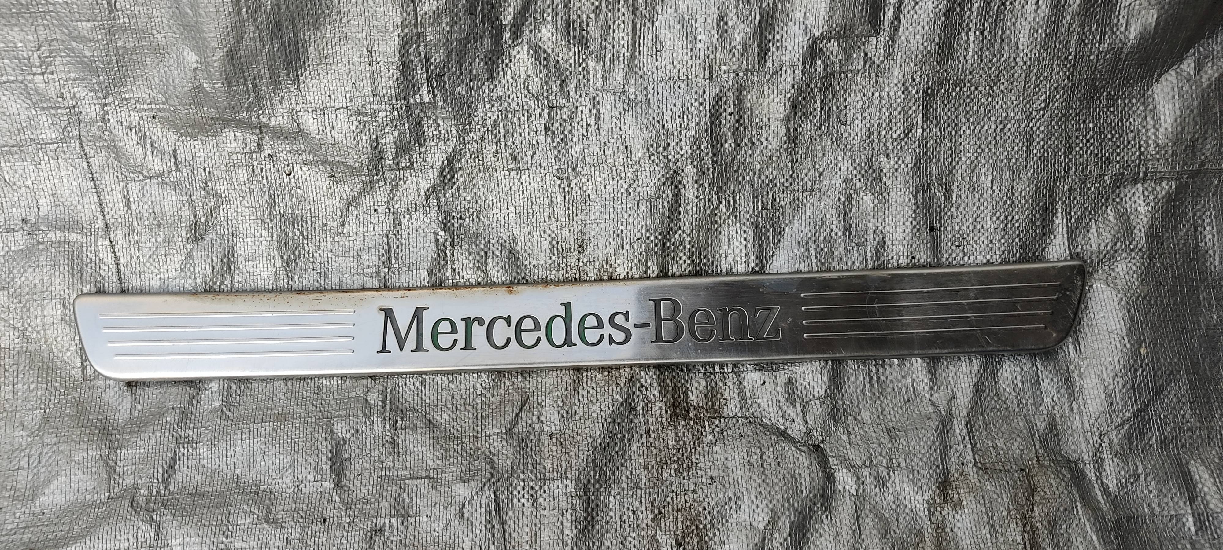 Mercedes-benz Cla 2013 - 2019 Molduras para Puertas Usado Original
