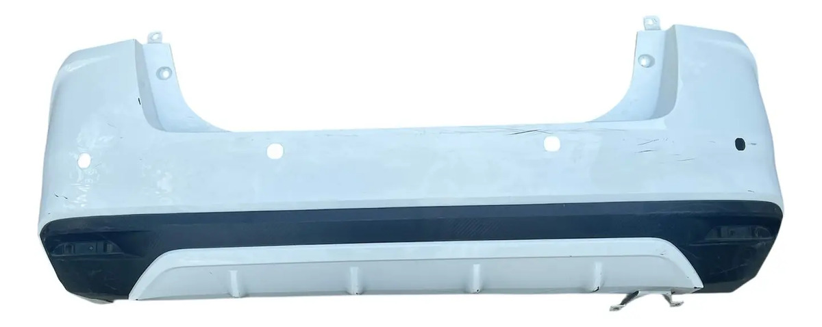 Fascia Trasera Nissan Versa 2020 2021 2022 2023 2024 Detalle