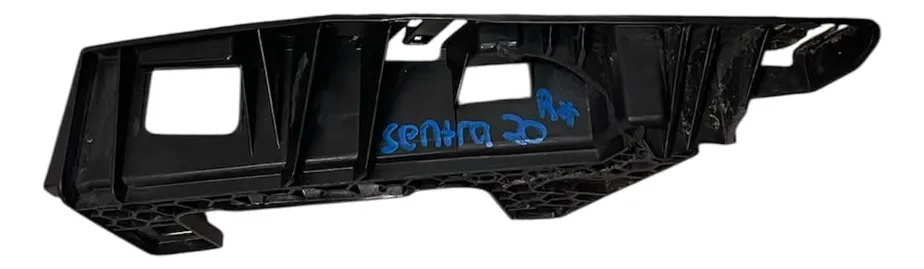 Guía De Faro Rh Nissan Sentra 2020 2022 2024 2025 2021 2023