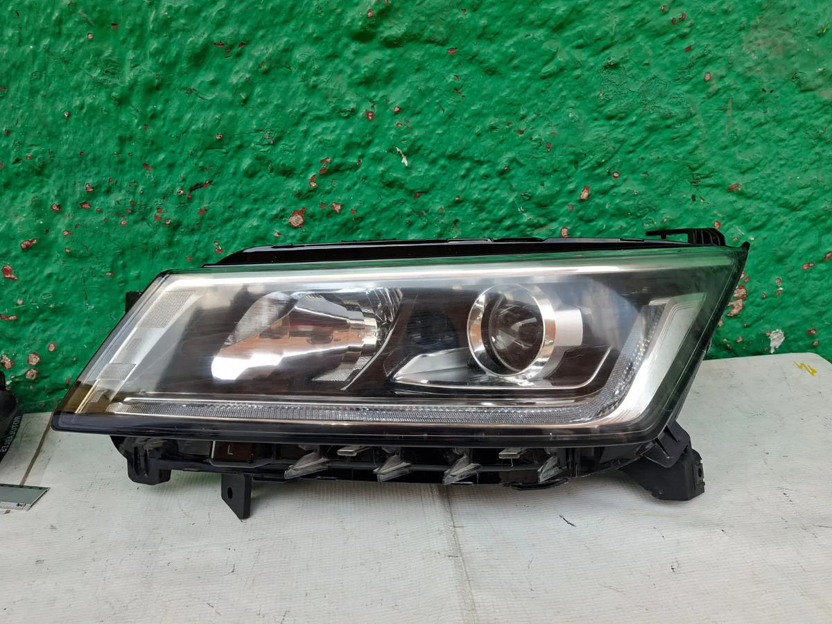 Faro Izquierdo Chevrolet Aveo 2024-2025 5 Usado Original Izquierdo/conductor