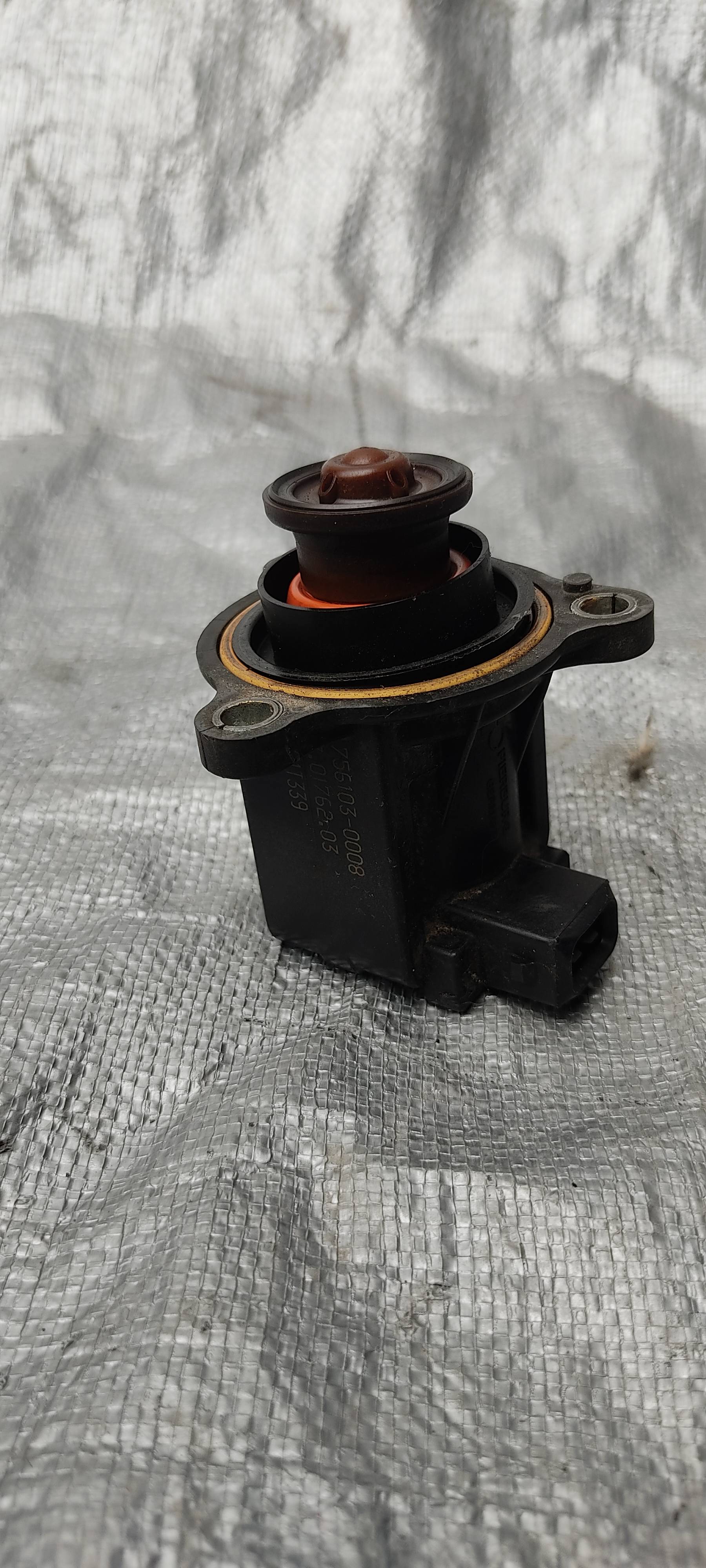 Bmw Serie 1 2013 - 2017 Válvulas Usado Original