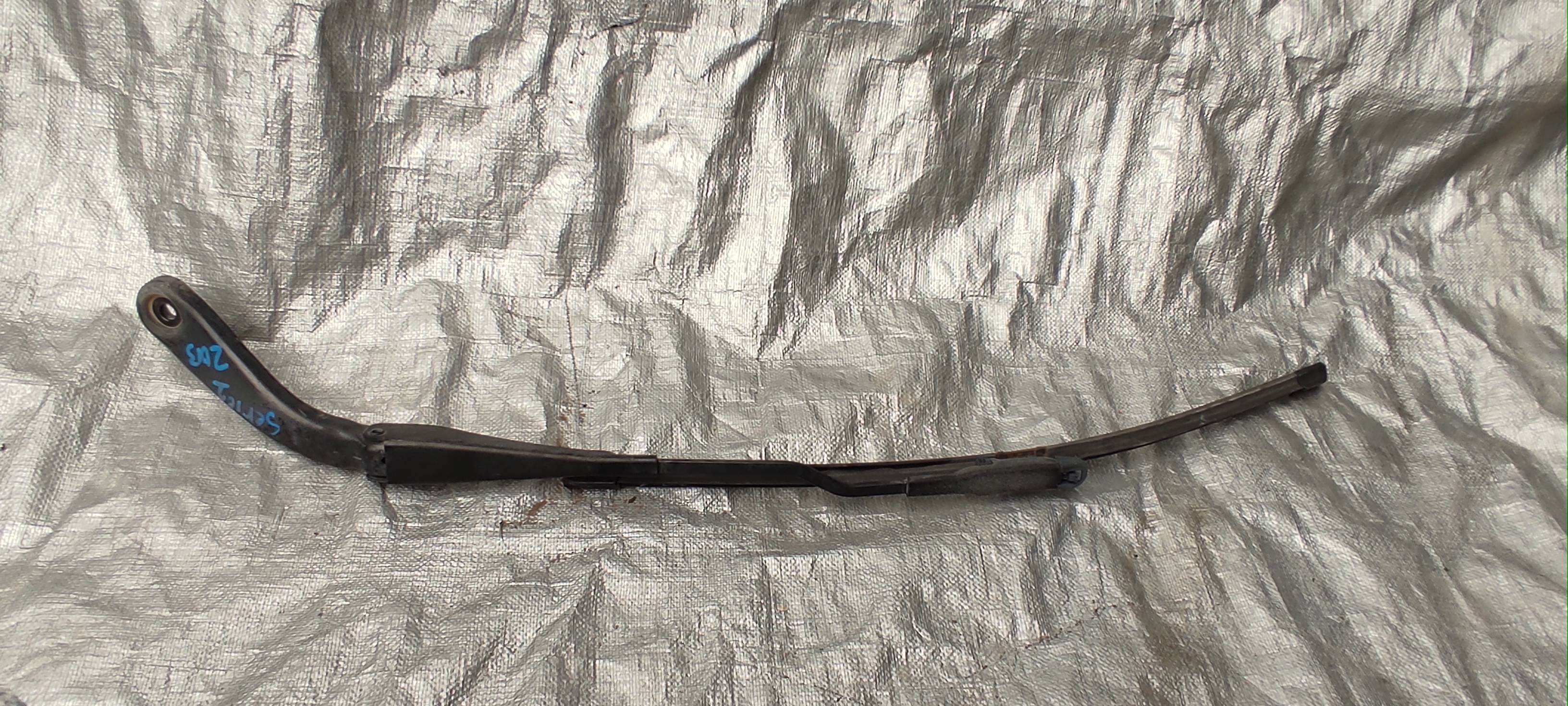 Bmw Serie 1 2013 - 2017 Brazos de Limpiaparabrisas Usado Original