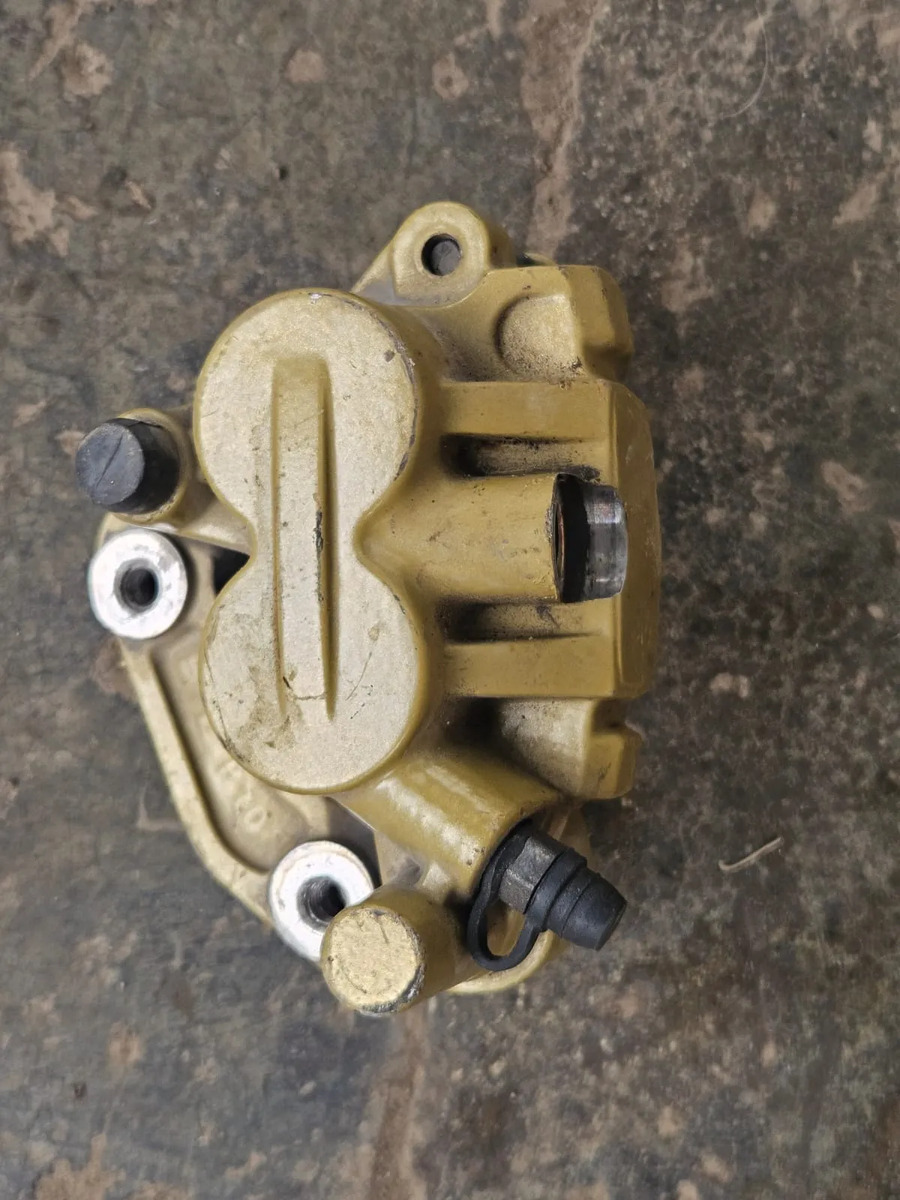 Pulsar Ns125 2021-2025 Caliper Delantero