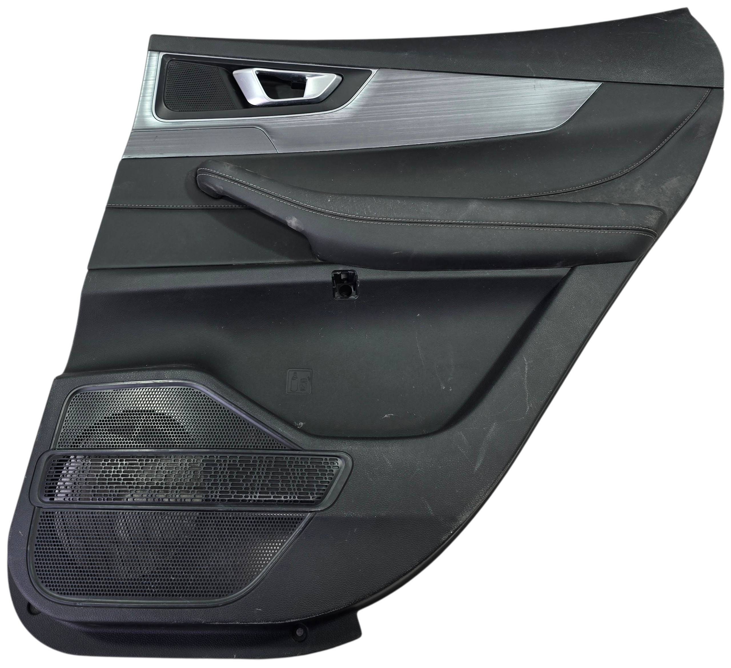 Chirey Tiggo 7 pro 2023 - 2025 Tapiceria Trasera Derecho Usado Original