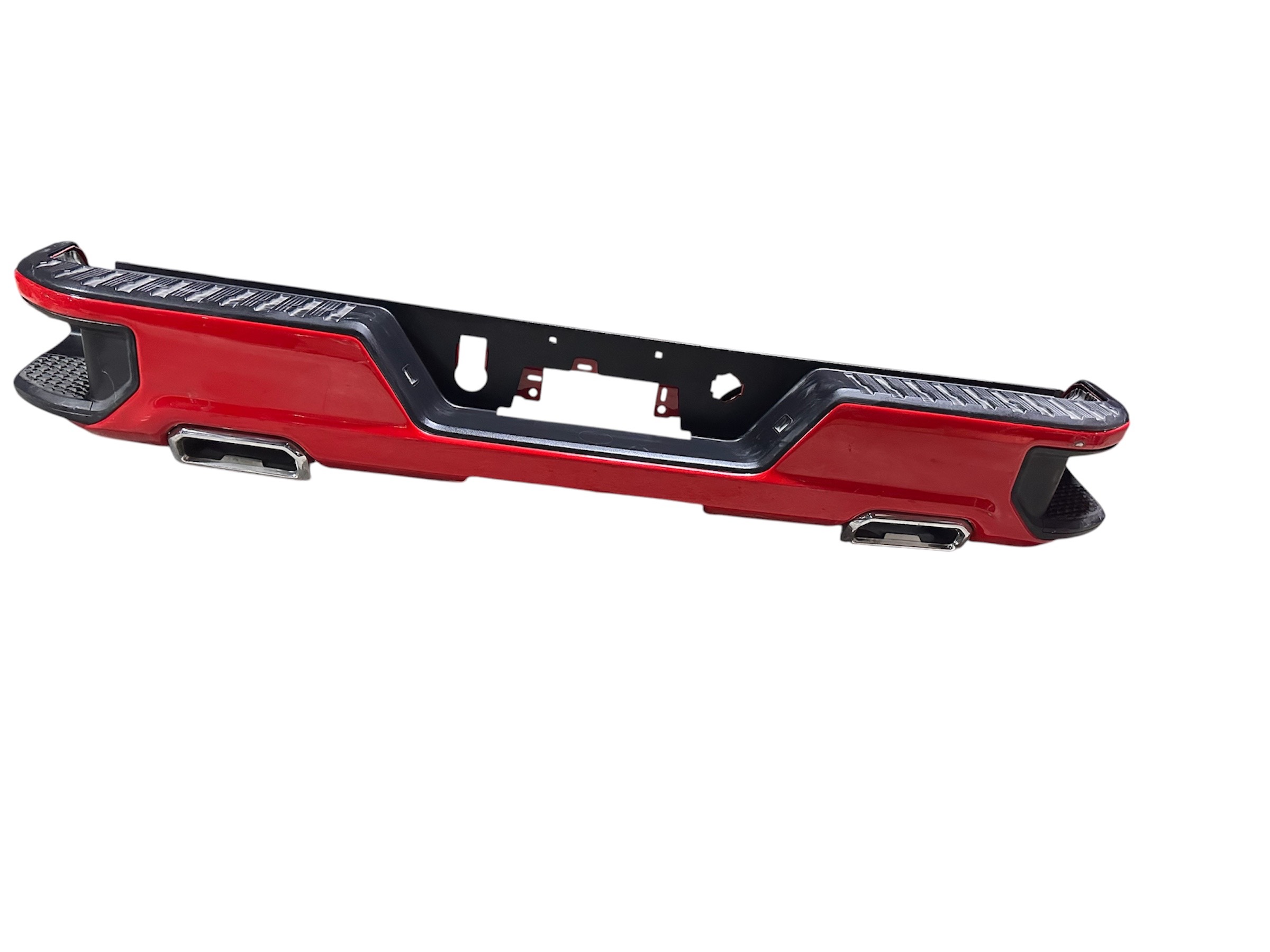 Chevrolet Cheyenne 2019 - 2024 Defensas Trasera Usado Original