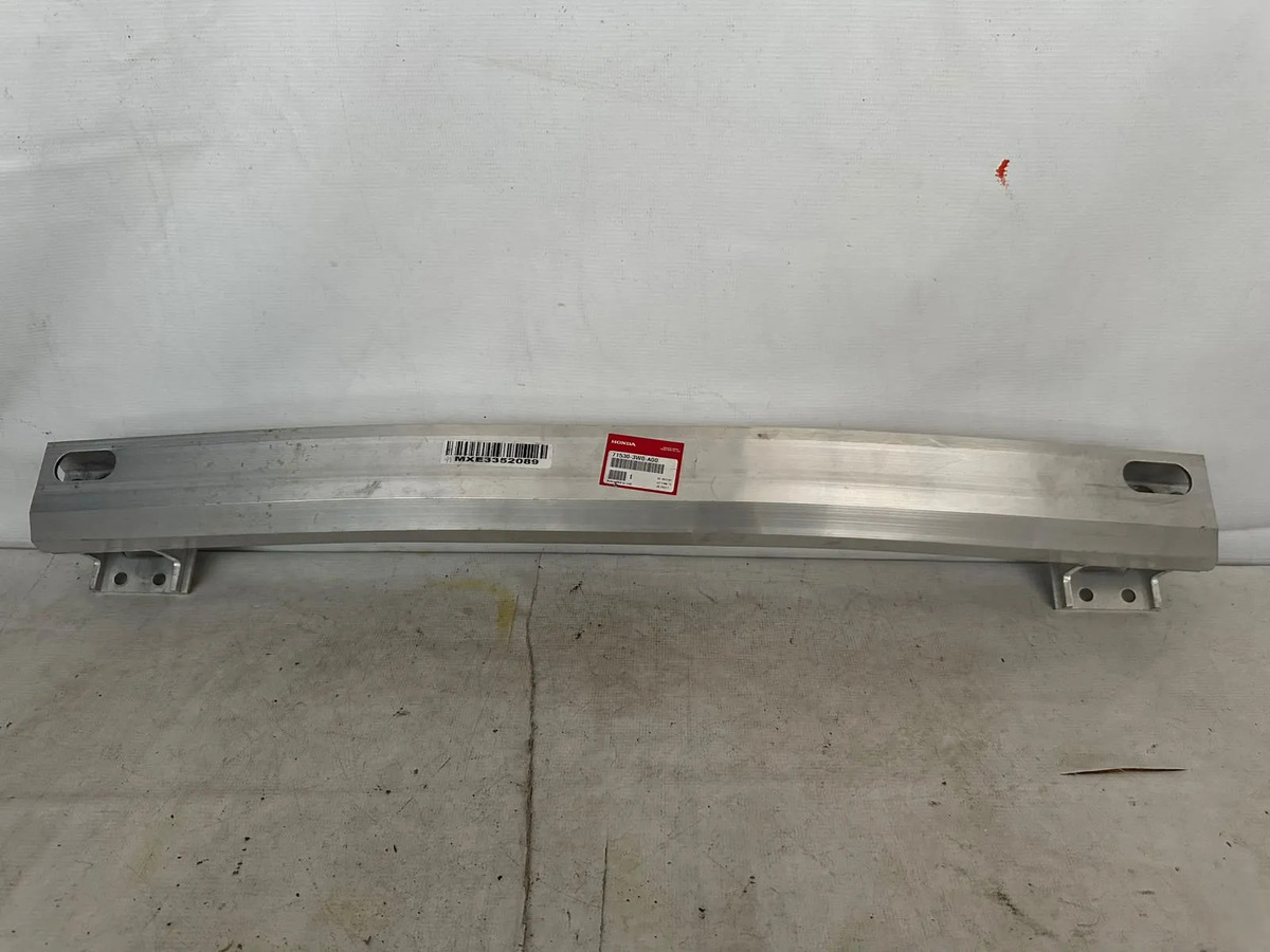 Refuerzo Trasero Honda Hr-v 2023 2024 2025 Original