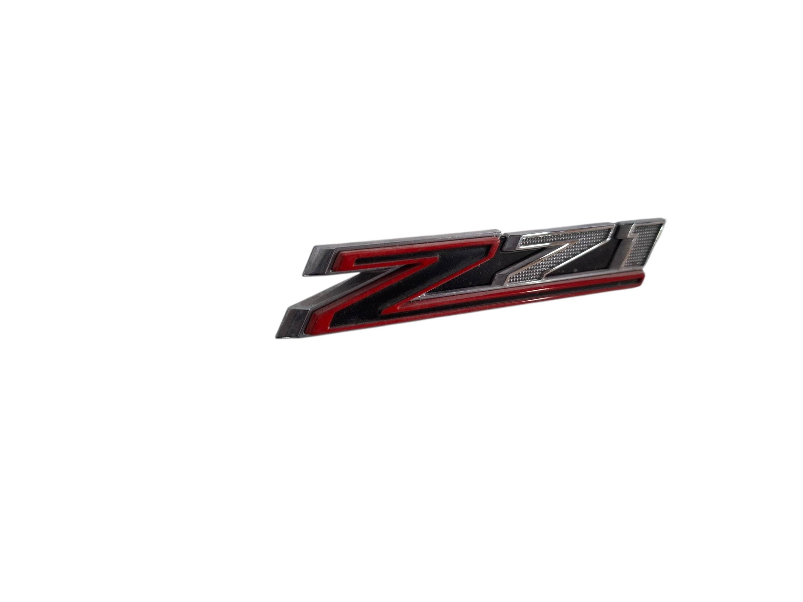 Chevrolet Silverado 2023 - 2026 Emblema Usado Original