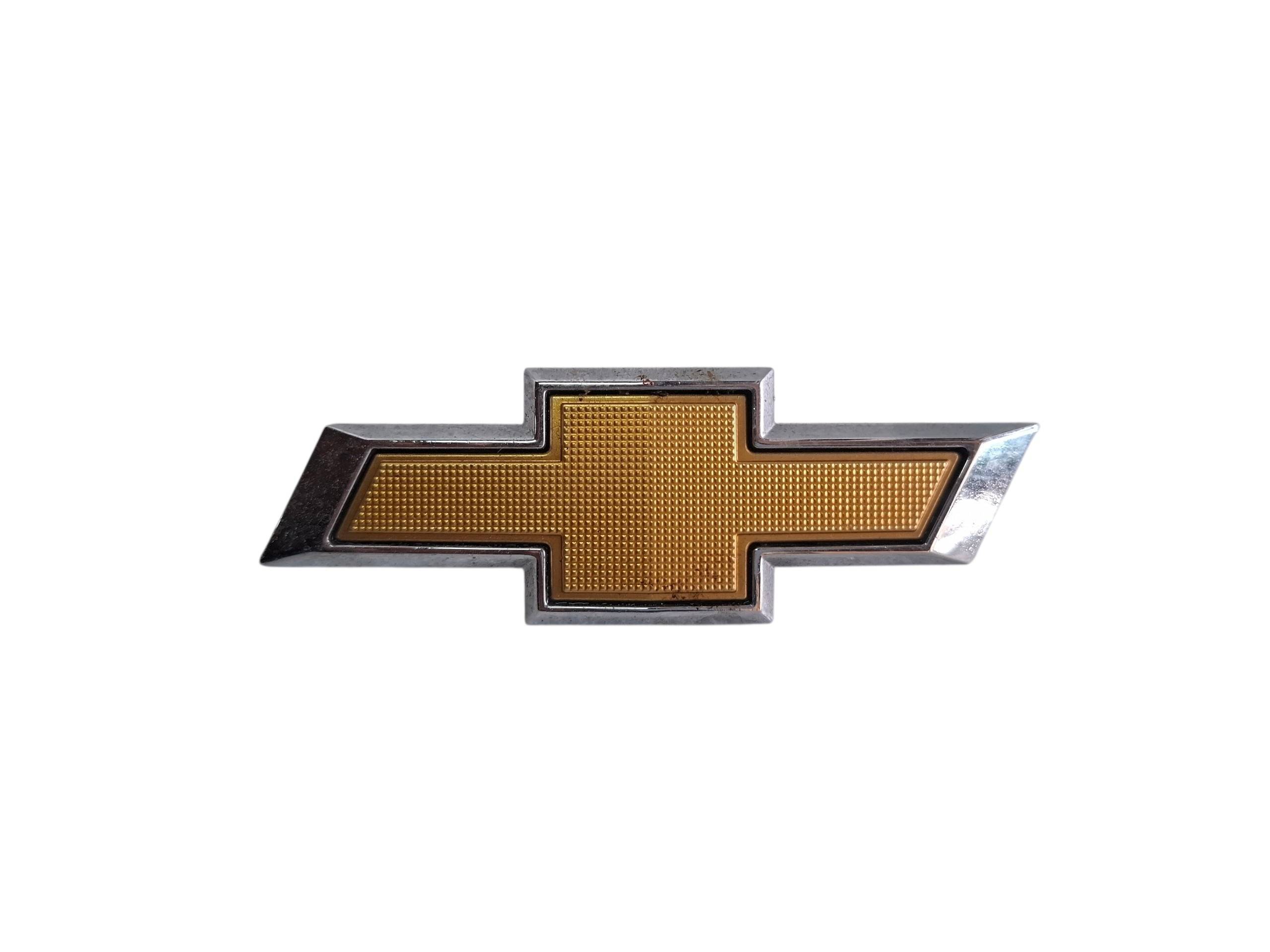 Chevrolet Silverado 2023 - 2026 Emblema Usado Original