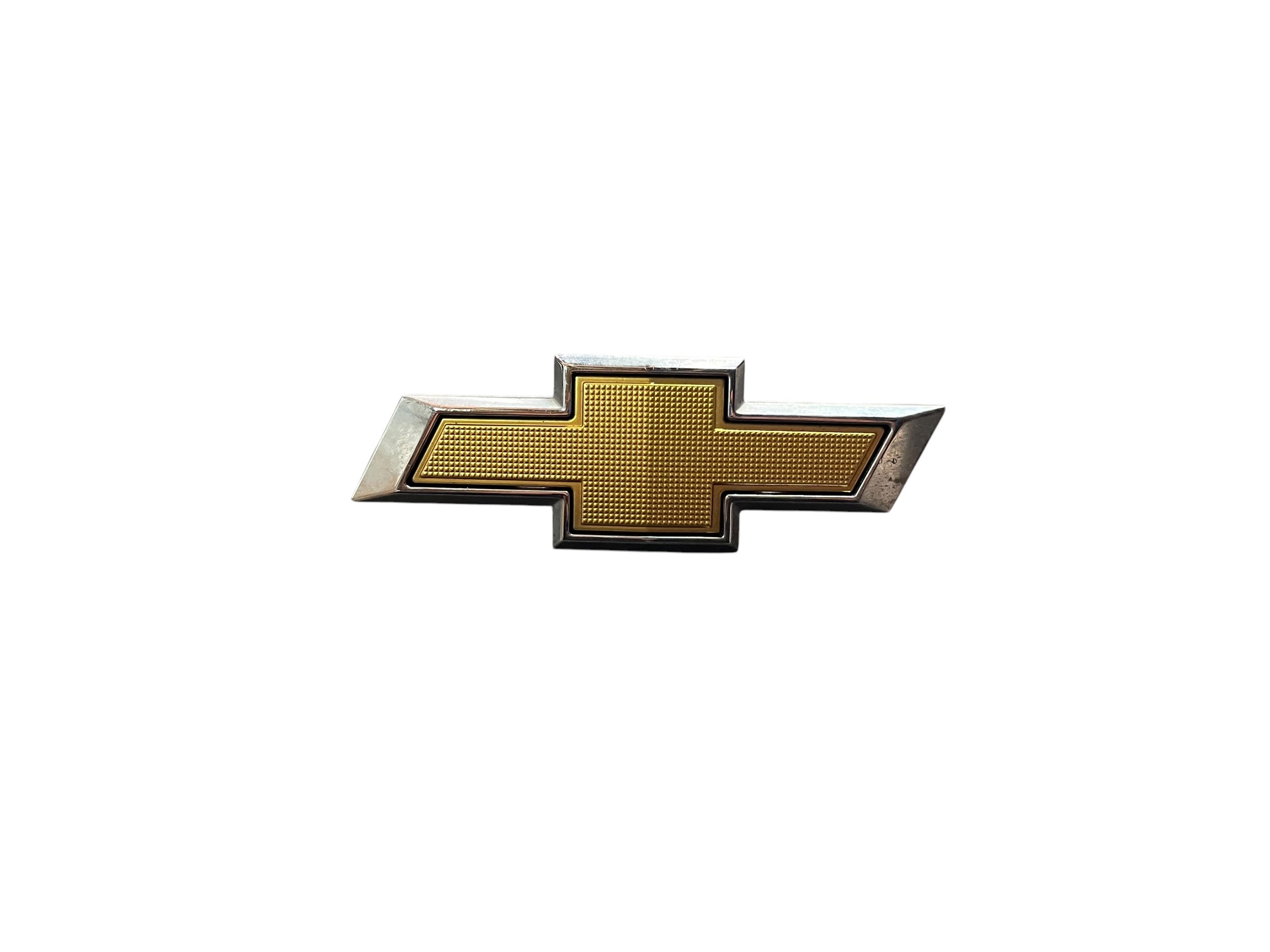Chevrolet Silverado 2023 - 2026 Emblema Usado Original