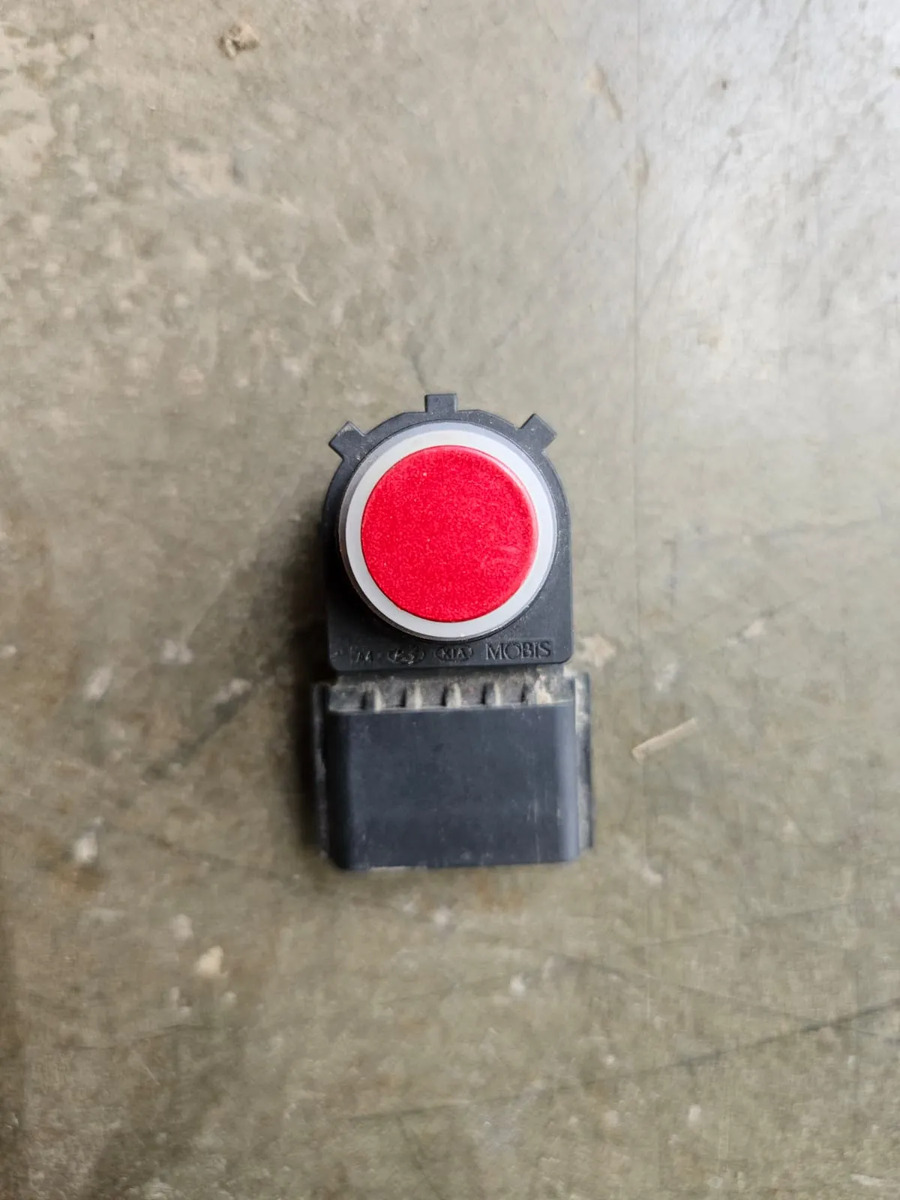 Hyundai Elantra 2021-2024 Sensor Reversa Original Rojo