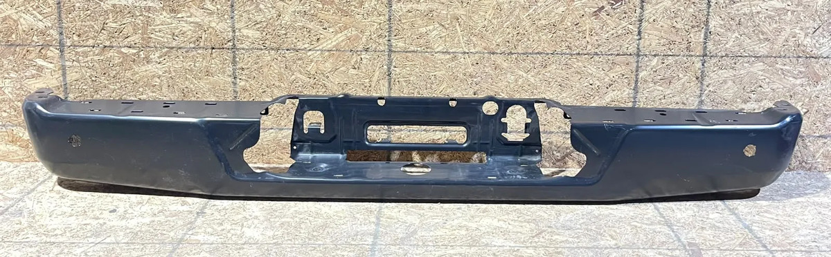 Defensa Trasera Ford F 150 2024 2025 2026