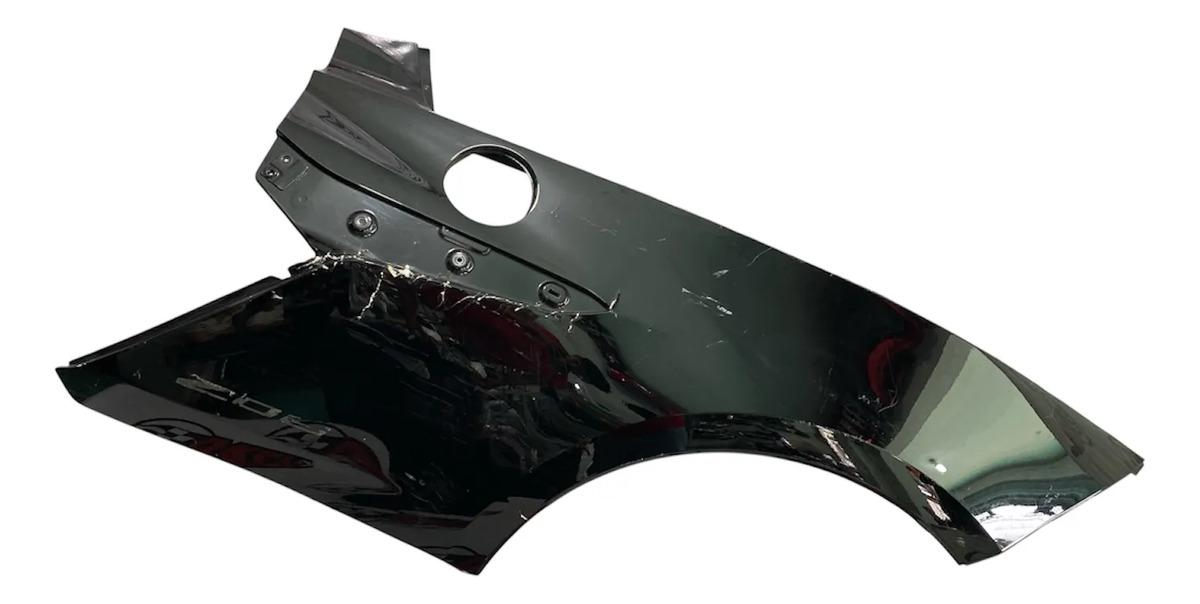 Costado Trasero Izquierdo Corvette C8 Z06 2020-2025 Negro