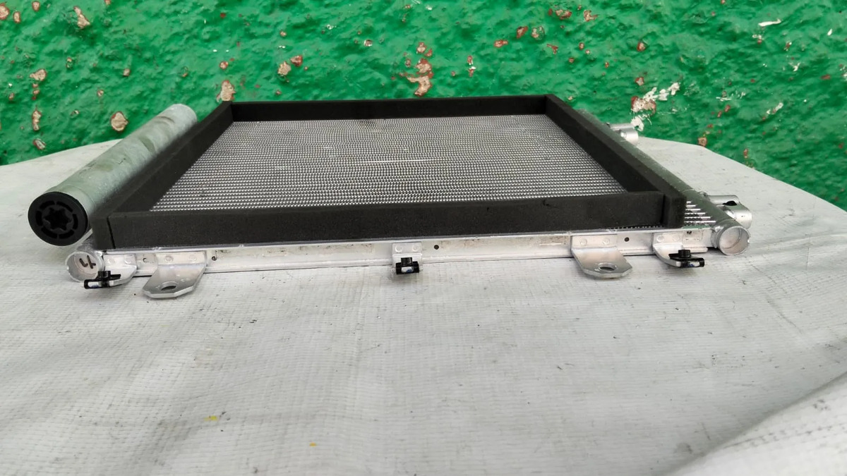 Condensador Byd Dolphin Mini 2023 Usado Original
