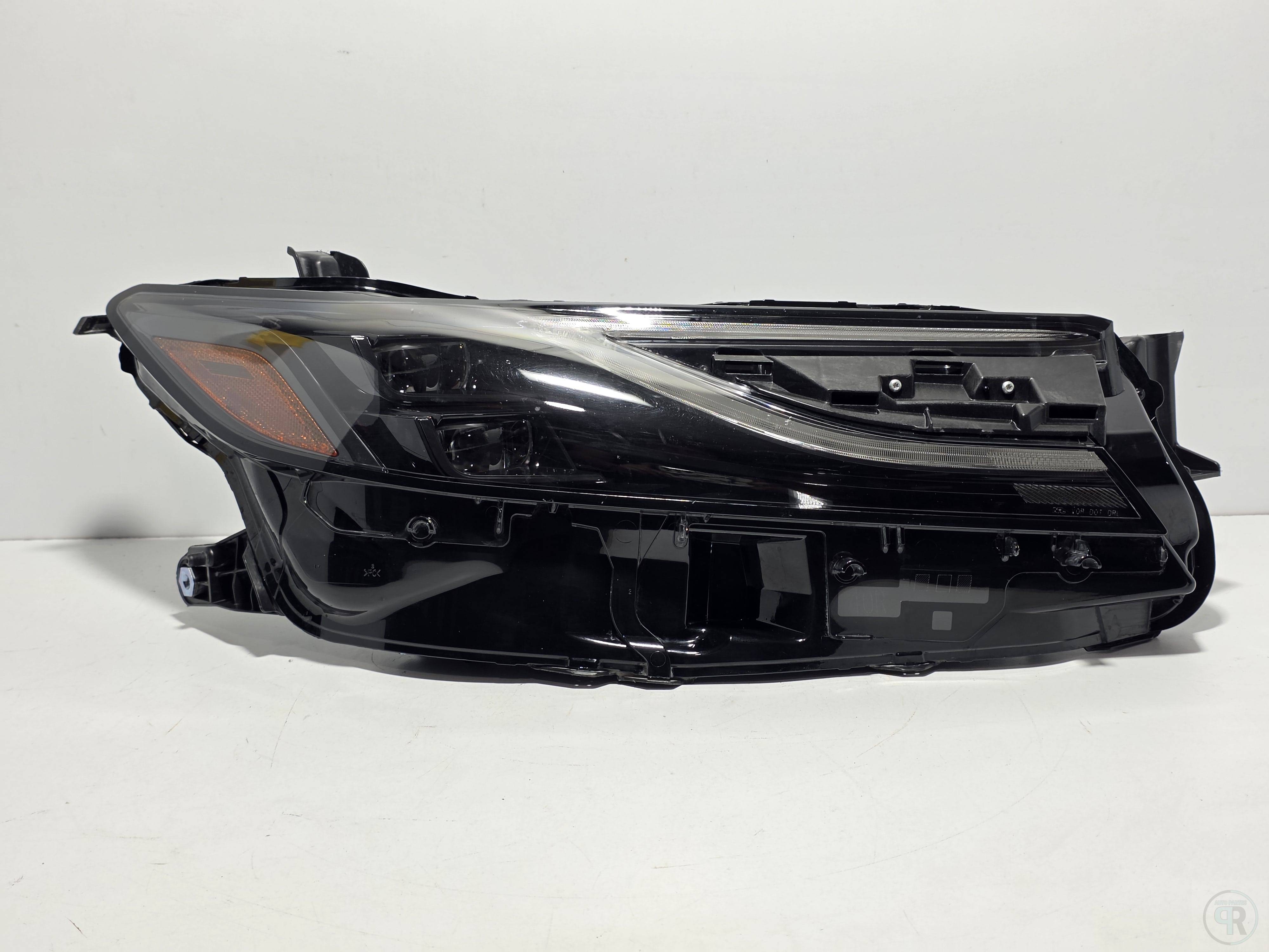 Toyota Camry 2025 - 2026 Faro Derecho Usado Original